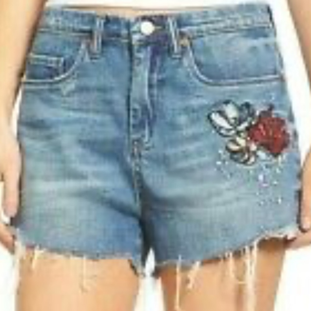 NWT Blank NYC pin up high rise embroidered shorts